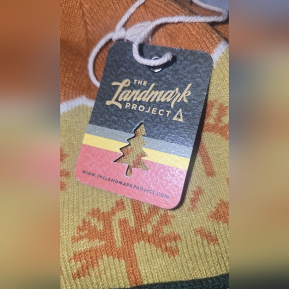 Joshua Tree National Park Beanie Cuffed Knit Hat Pom Toboggan Landmark Project - Picture 2 of 4